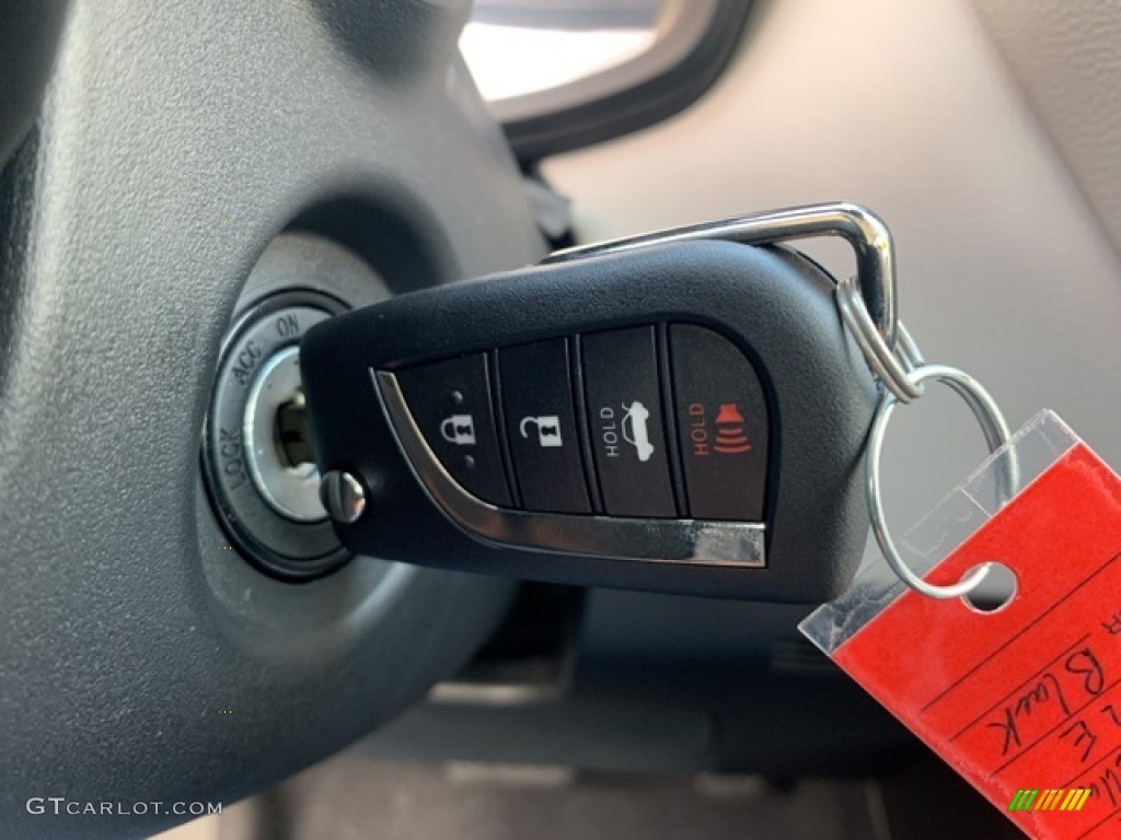 2021 Toyota Corolla LE Keys Photo #139869472