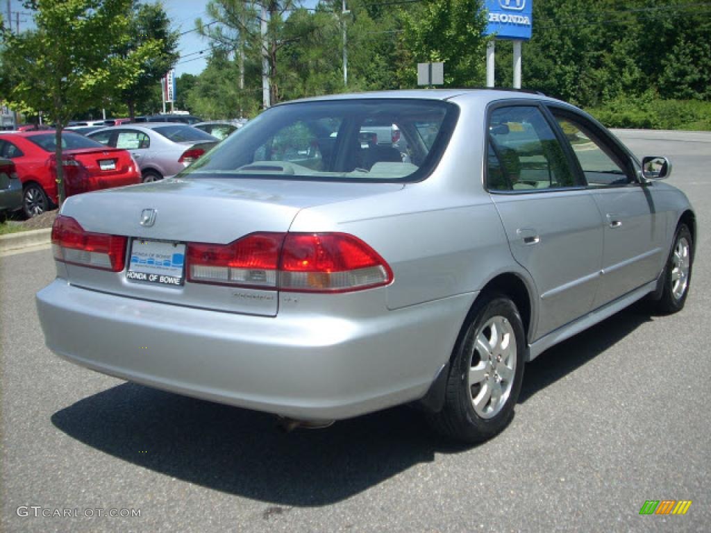 2002 Accord EX Sedan - Satin Silver Metallic / Quartz Gray photo #3