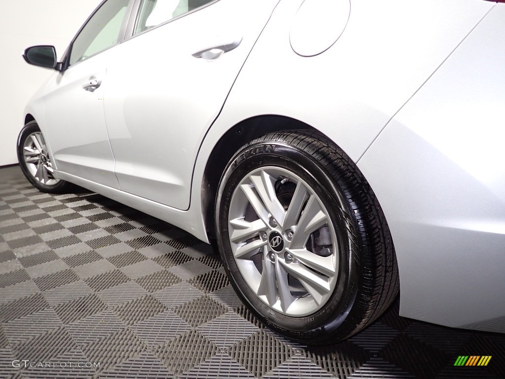 2019 Elantra Value Edition - Symphony Silver / Gray photo #10