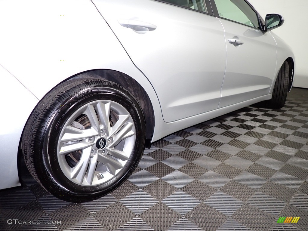2019 Elantra Value Edition - Symphony Silver / Gray photo #15