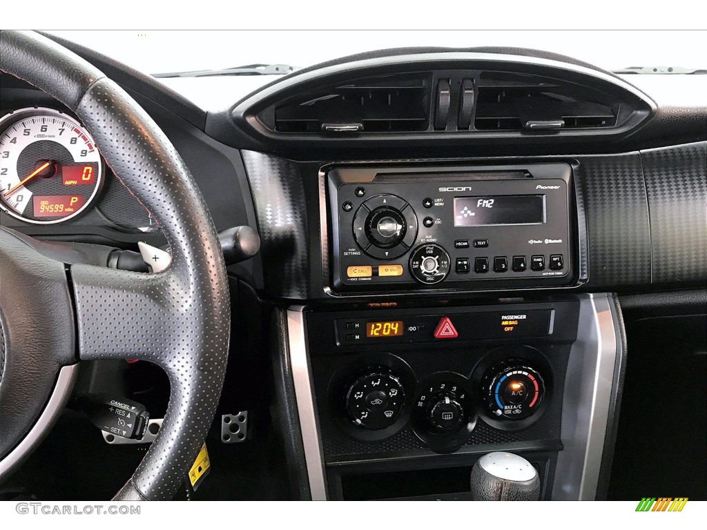 2013 Scion FR-S Sport Coupe Controls Photos