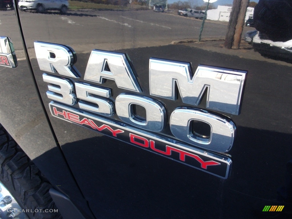 2016 Ram 3500 Tradesman Crew Cab 4x4 Marks and Logos Photo #139882474