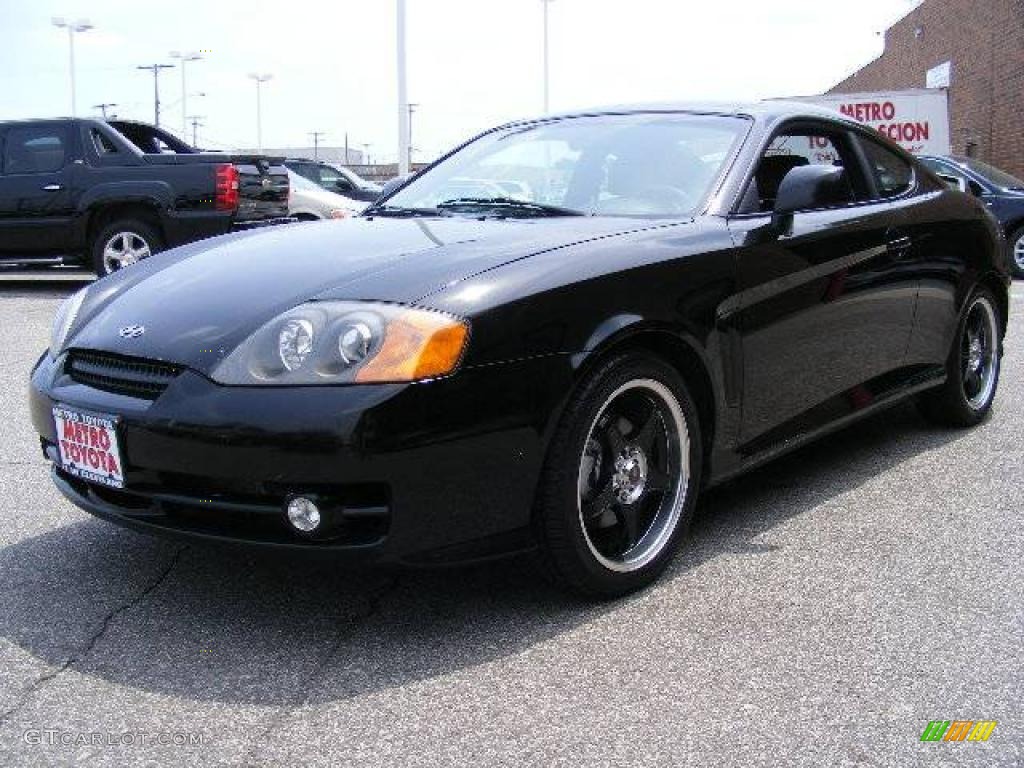 2004 Tiburon GT - Jet Black / Black photo #7