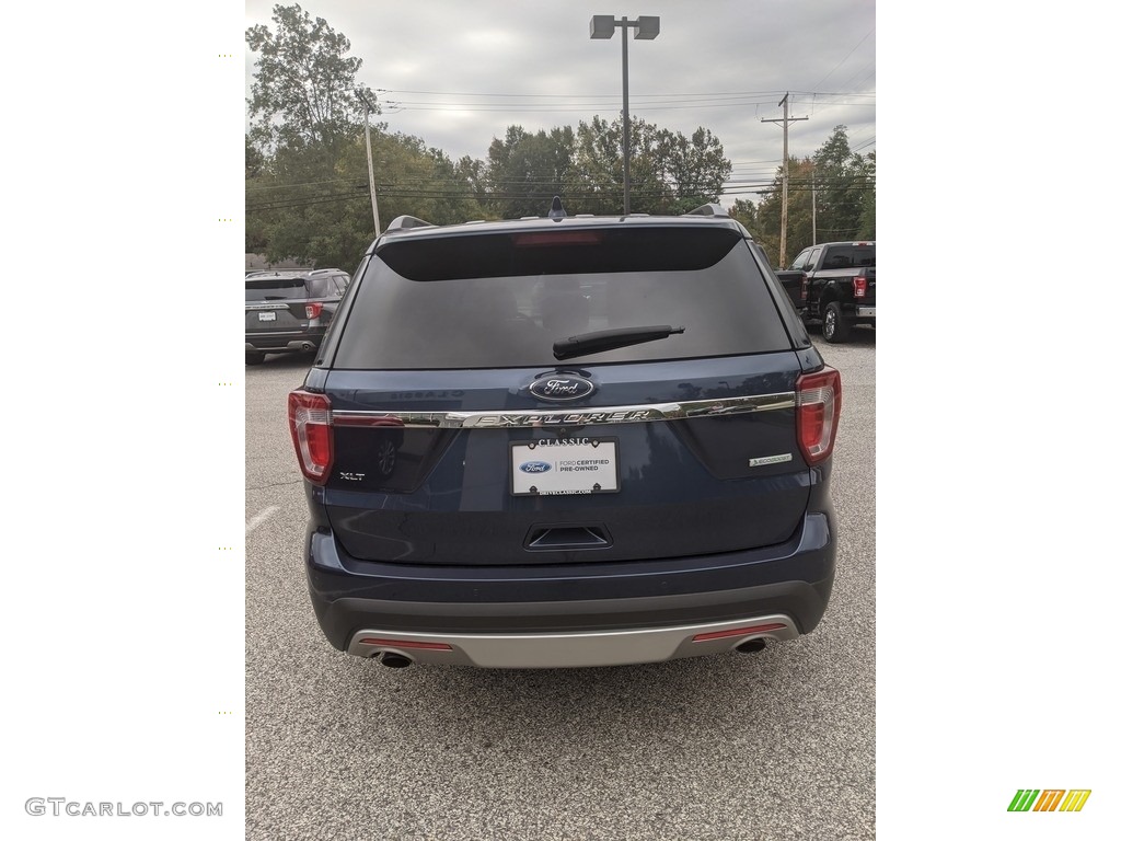 2017 Explorer XLT - Blue Jeans / Ebony Black photo #6