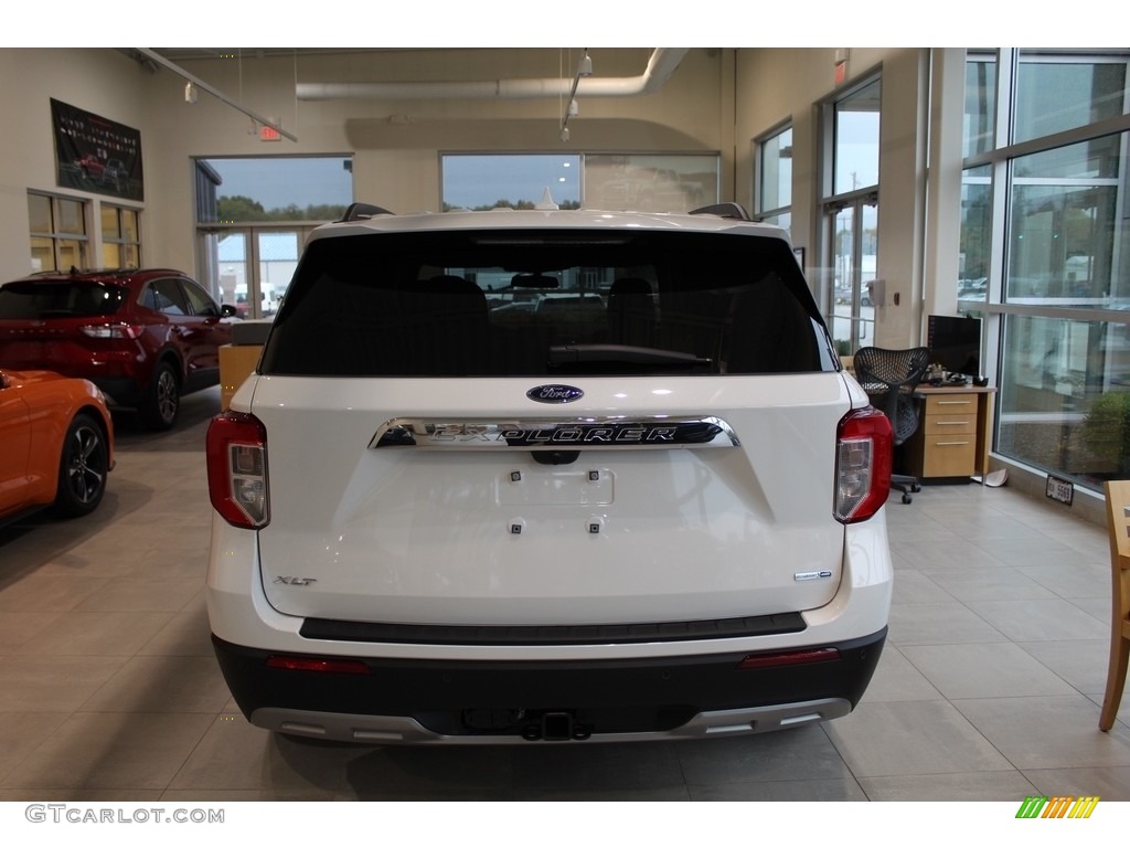 2020 Explorer XLT 4WD - Star White Metallic Tri-Coat / Ebony photo #3