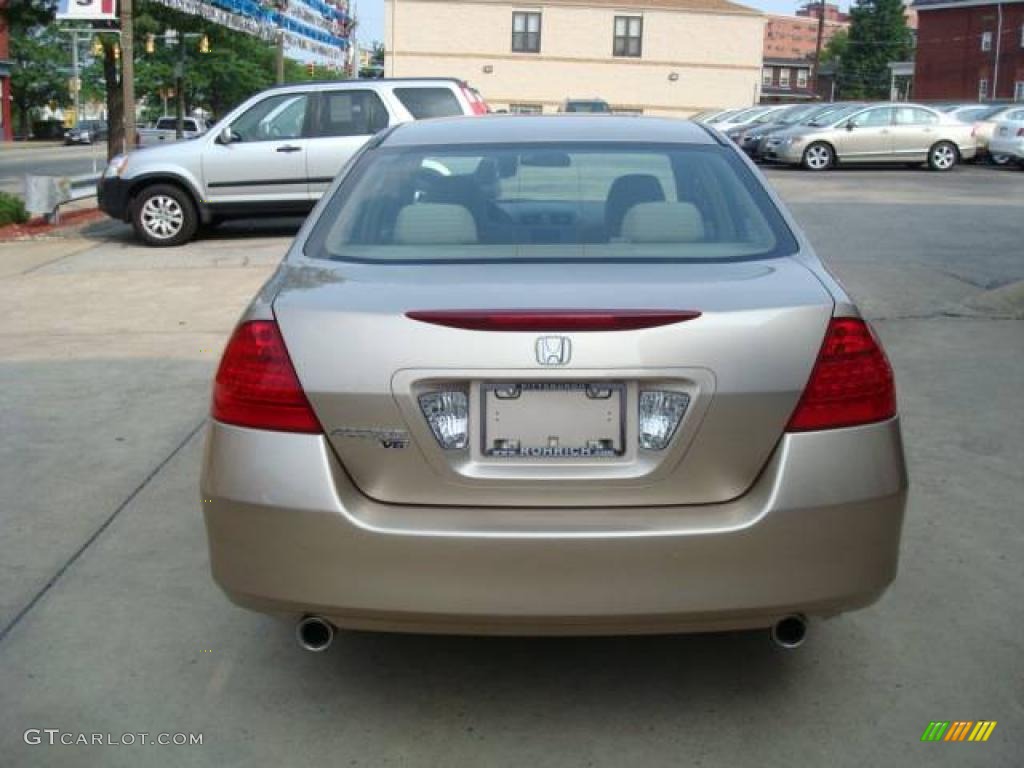2006 Accord LX V6 Sedan - Desert Mist Metallic / Ivory photo #3