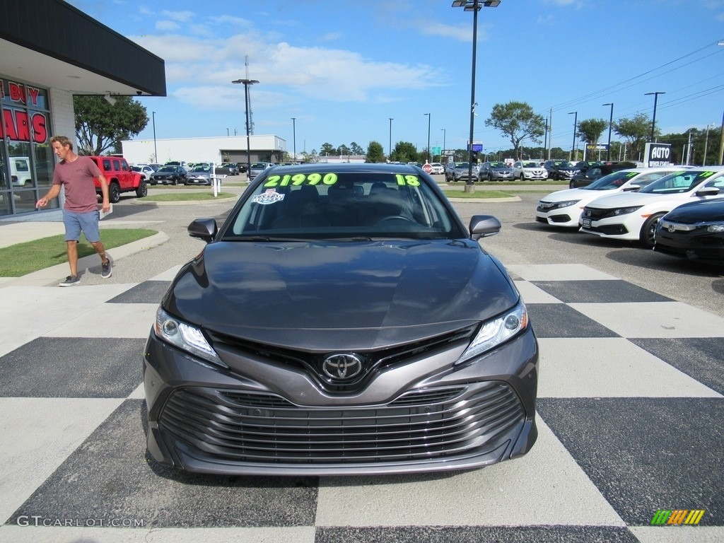 2018 Camry XLE - Predawn Gray Mica / Ash photo #2