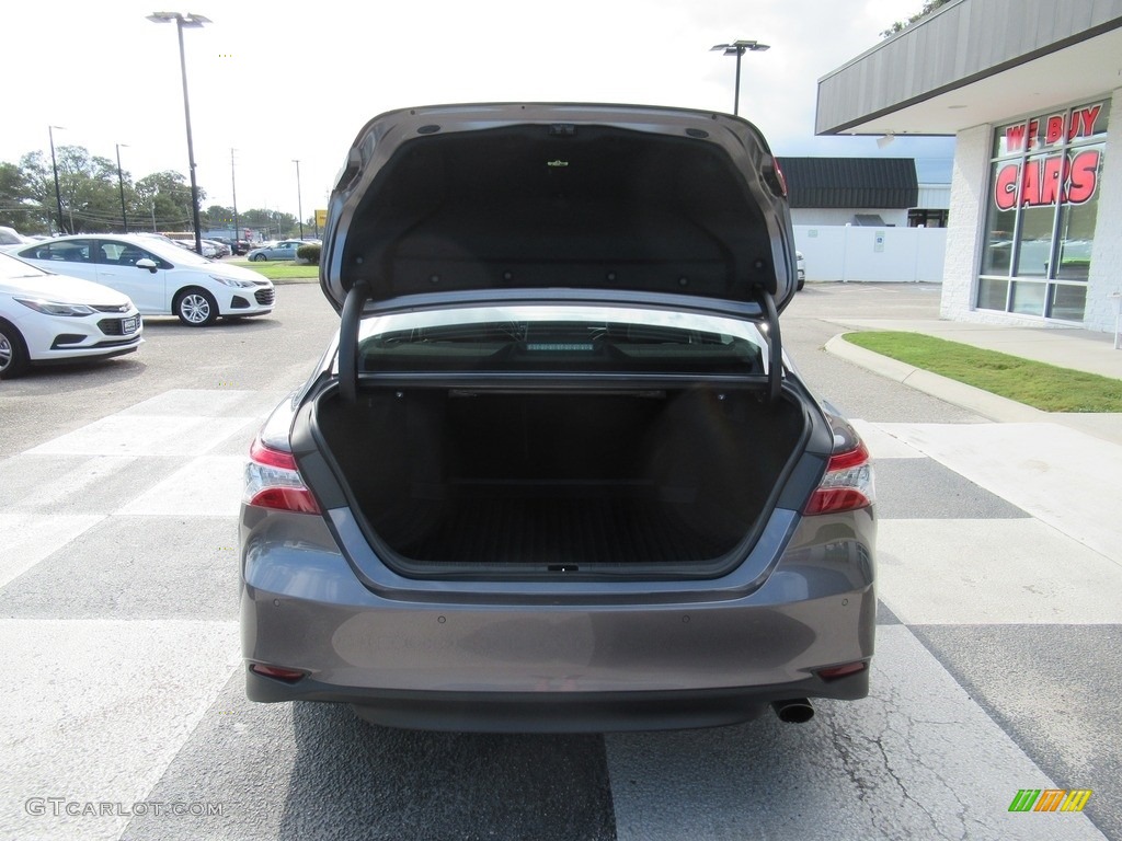 2018 Camry XLE - Predawn Gray Mica / Ash photo #5