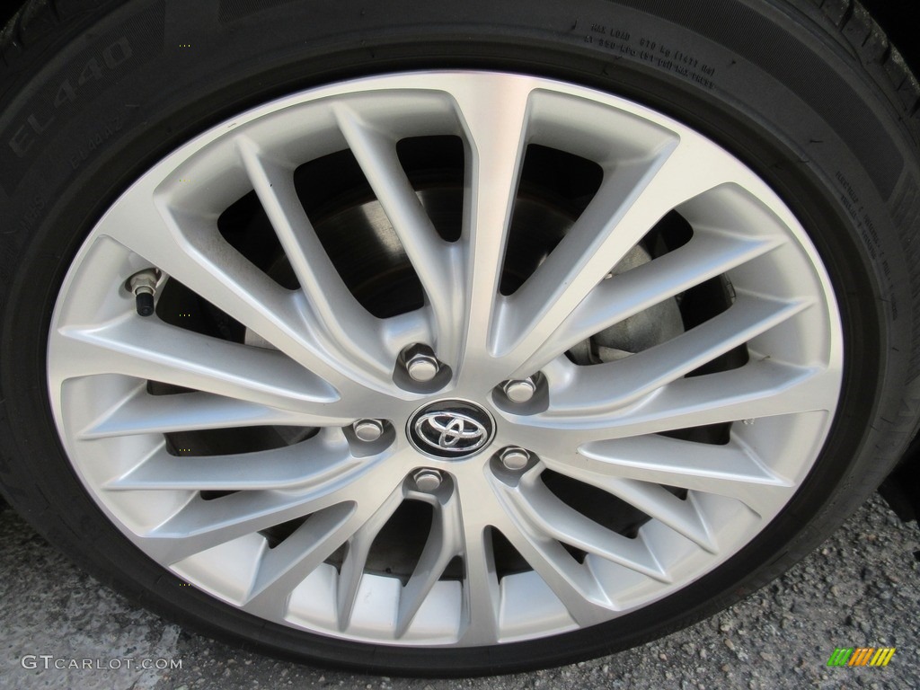 2018 Camry XLE - Predawn Gray Mica / Ash photo #7