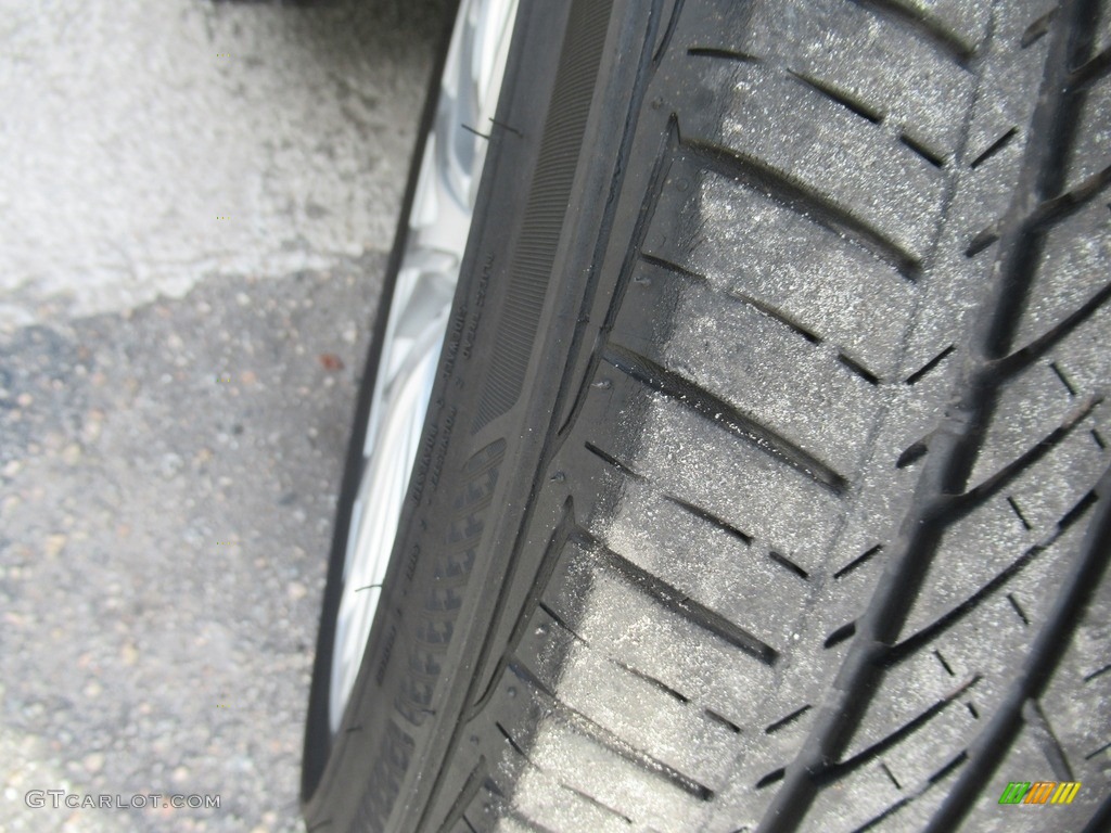 2018 Camry XLE - Predawn Gray Mica / Ash photo #8