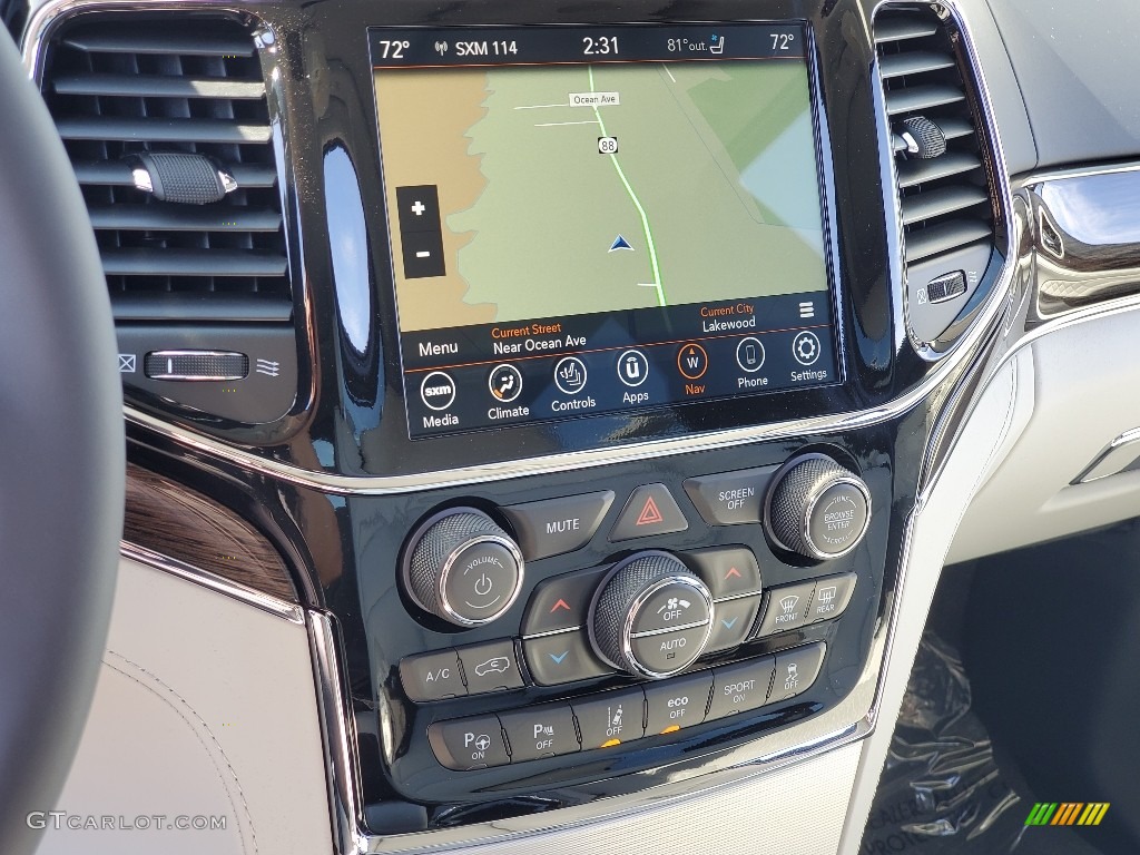 2021 Jeep Grand Cherokee Summit 4x4 Controls Photo #139890825