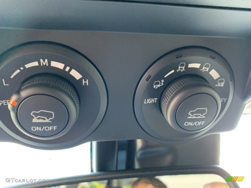2021 Toyota 4Runner TRD Off Road Premium 4x4 Controls Photo #139891048