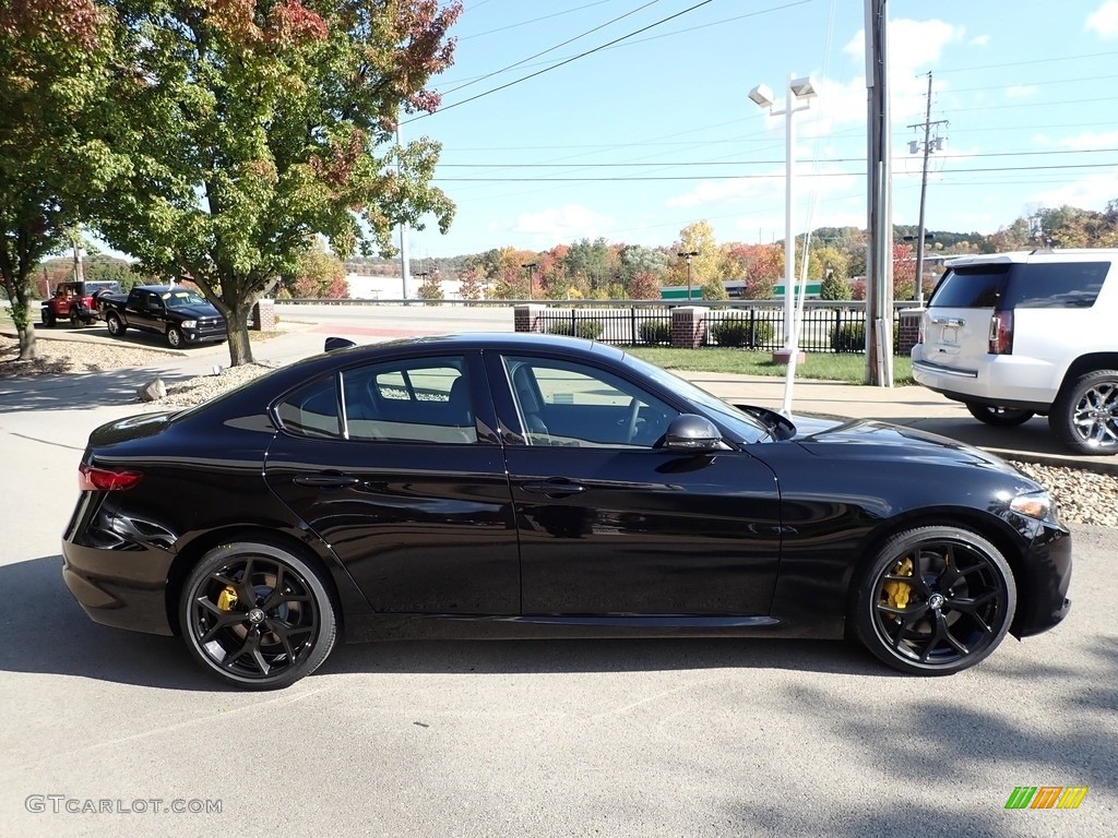 Alfa Black 2020 Alfa Romeo Giulia Sport AWD Exterior Photo #139894548