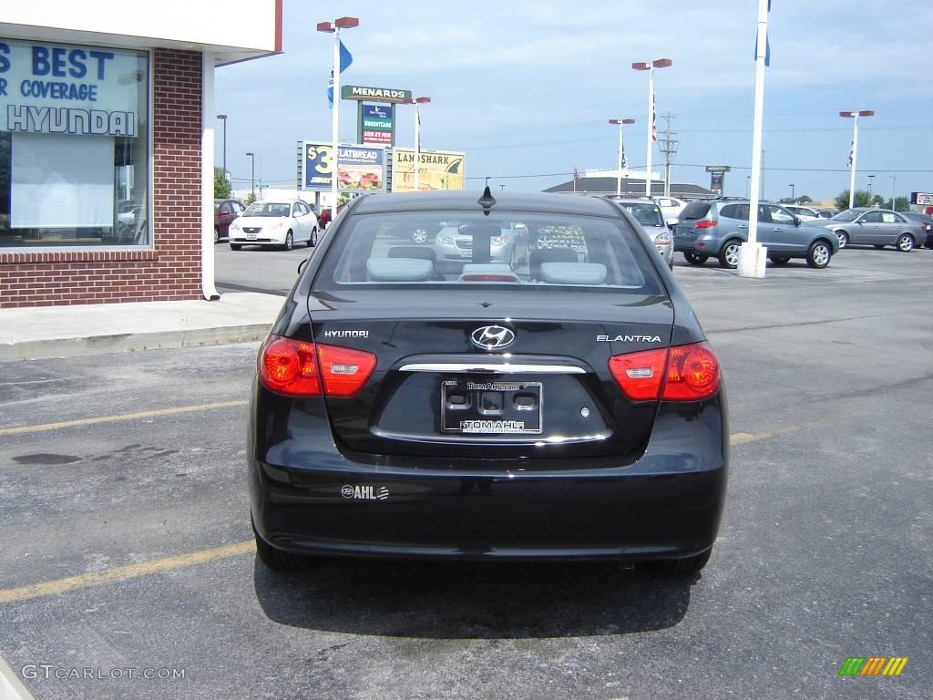 2009 Elantra SE Sedan - Black Pearl / Gray photo #6