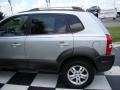 2007 Platinum Metallic Hyundai Tucson SE  photo #23