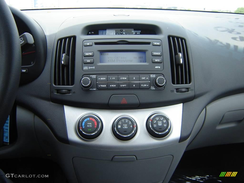 2009 Elantra SE Sedan - Black Pearl / Gray photo #19
