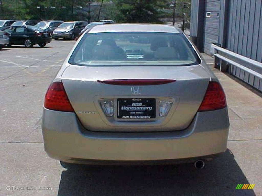 2006 Accord LX Sedan - Desert Mist Metallic / Ivory photo #8
