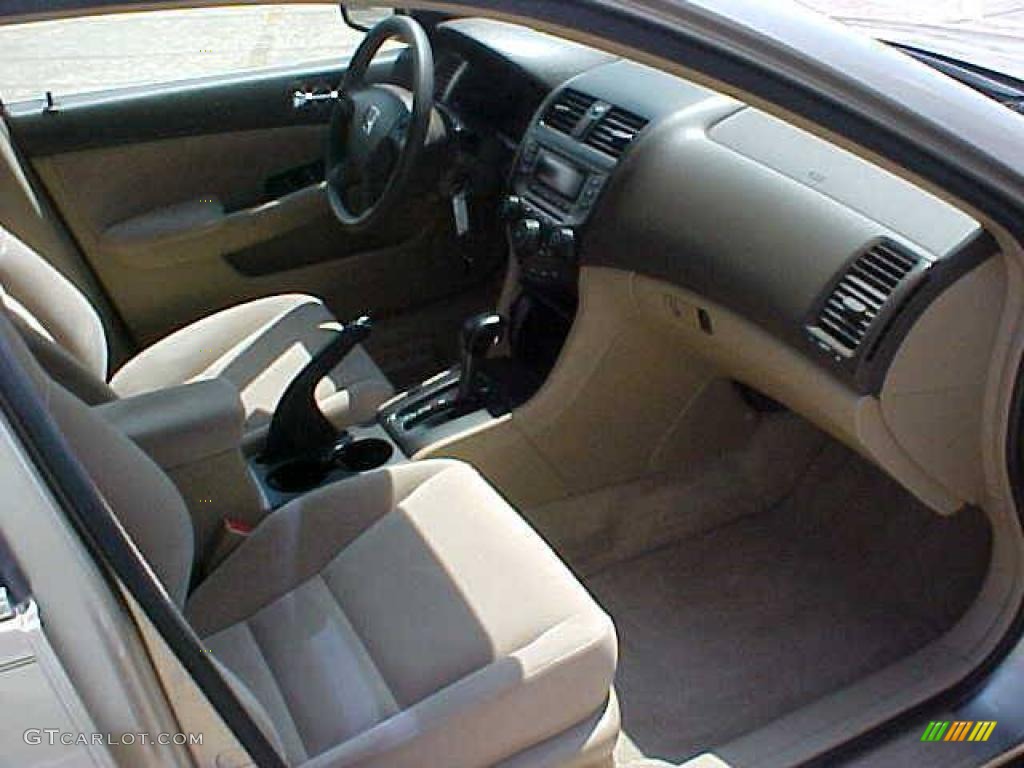 2006 Accord LX Sedan - Desert Mist Metallic / Ivory photo #12