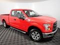 Race Red - F150 XL SuperCab 4x4 Photo No. 2