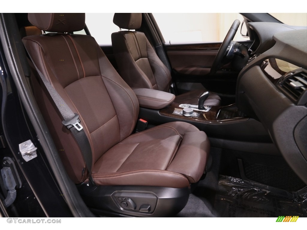 2017 BMW X3 xDrive28i Front Seat Photos