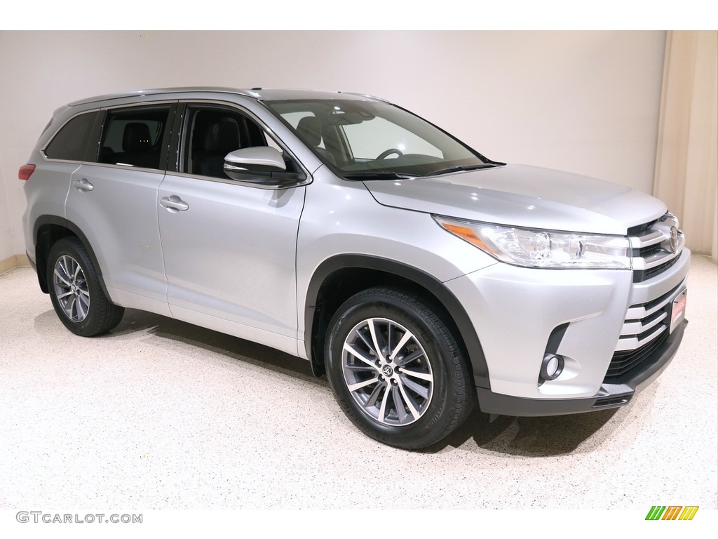 Celestial Silver Metallic 2018 Toyota Highlander XLE AWD Exterior Photo #139904039
