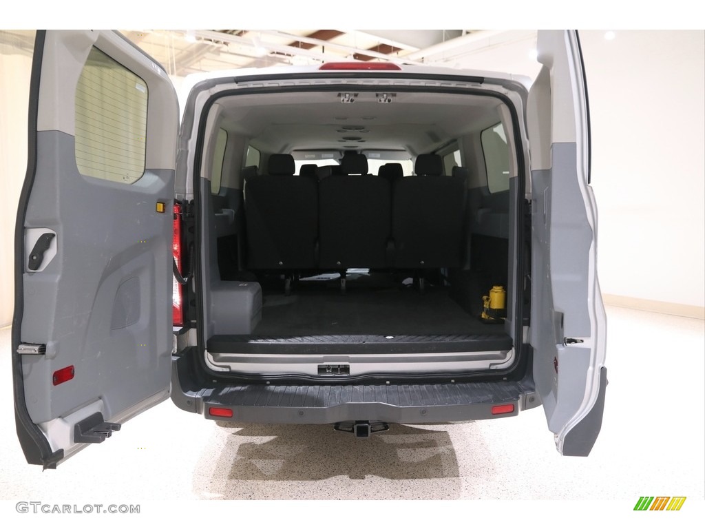 2015 Ford Transit Wagon XLT Trunk Photos