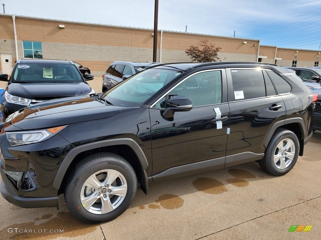 2021 RAV4 XLE AWD - Midnight Black Metallic / Black photo #1