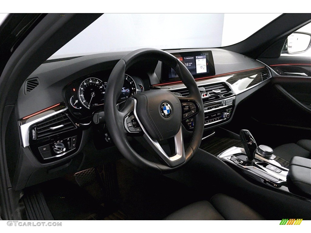 2017 5 Series 530i Sedan - Jet Black / Black photo #21