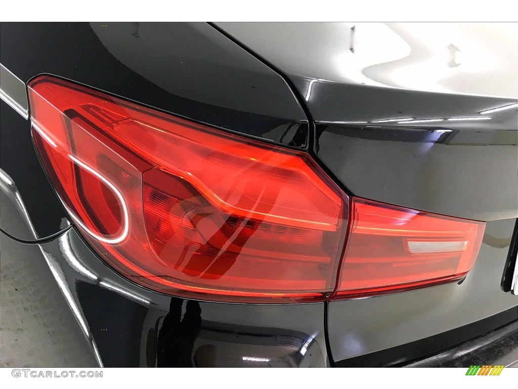 2017 5 Series 530i Sedan - Jet Black / Black photo #27