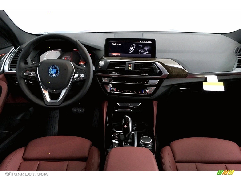 2021 BMW X4 xDrive30i Dashboard Photos