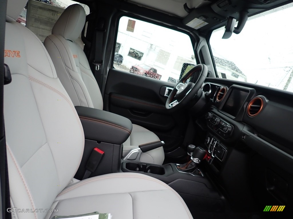 2021 Jeep Gladiator Mojave 4x4 Front Seat Photo #139908293