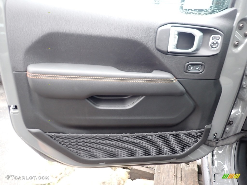 2021 Jeep Gladiator Mojave 4x4 Black/Steel Gray Door Panel Photo #139908329