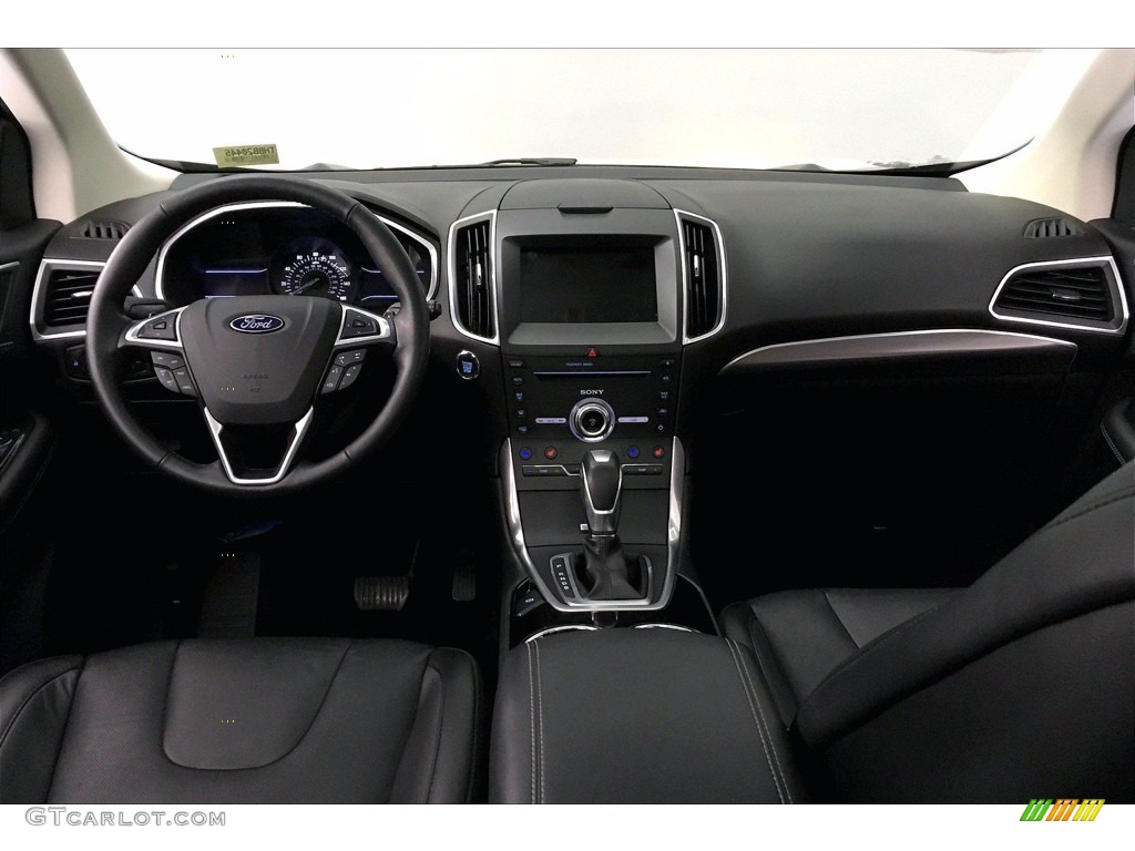 2017 Ford Edge Titanium Ebony Dashboard Photo #139908971