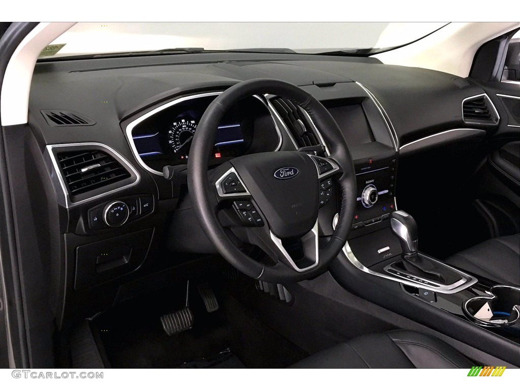 2017 Ford Edge Titanium Ebony Dashboard Photo #139908989