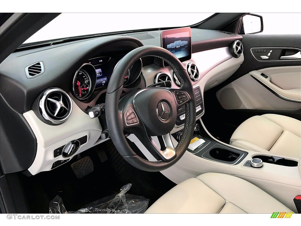 2018 GLA 250 - Lunar Blue Metallic / Crystal Grey photo #14