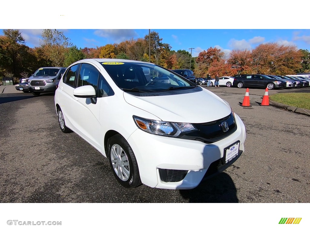 White Orchid Pearl 2017 Honda Fit LX Exterior Photo #139911856