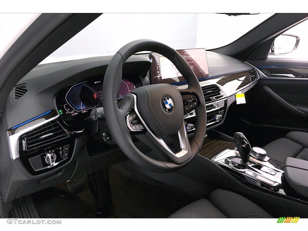 2021 BMW 5 Series 530e Sedan Black Steering Wheel Photo #139914599