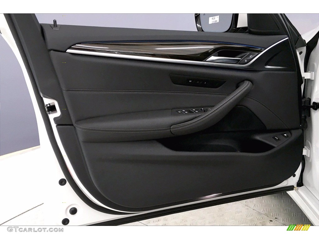 2021 BMW 5 Series 530e Sedan Black Door Panel Photo #139914638