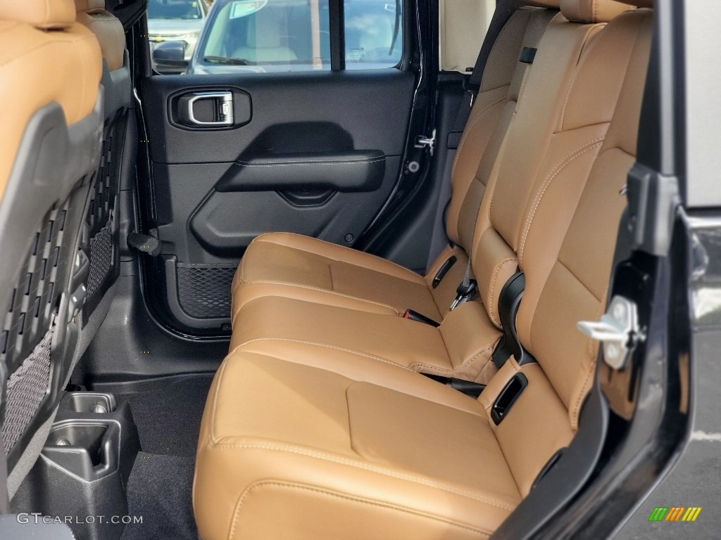 2021 Jeep Gladiator Rubicon 4x4 Rear Seat Photo #139916658