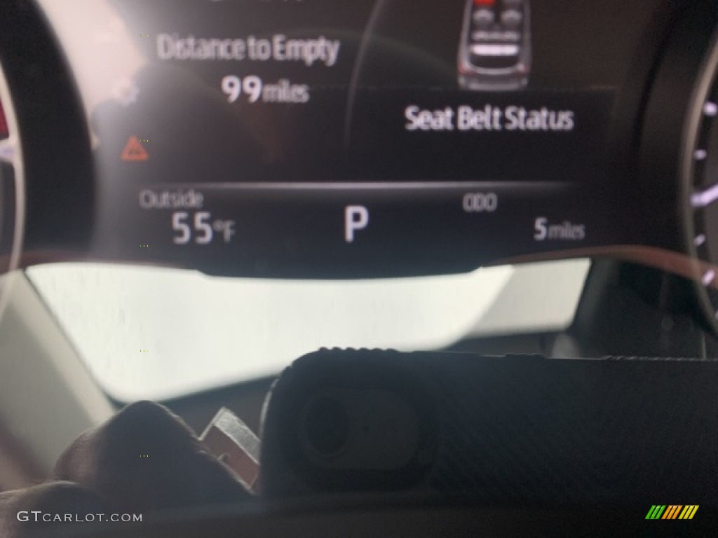 2021 Highlander XLE AWD - Moon Dust / Black photo #25