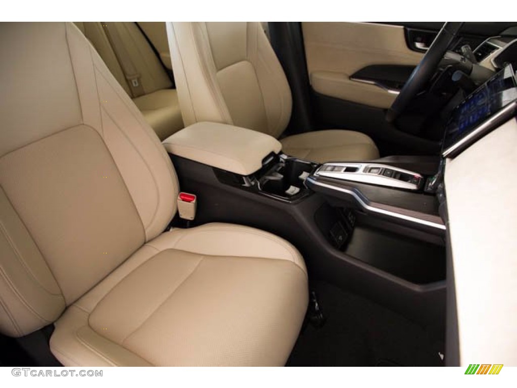 2018 Honda Clarity Touring Plug In Hybrid Front Seat Photos