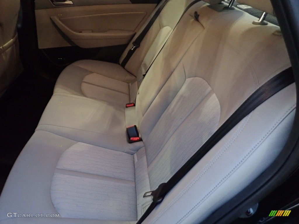2016 Sonata Hybrid SE - Eclipse Black / Gray photo #16