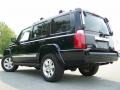 Black Clearcoat - Commander Limited 4x4 Photo No. 4
