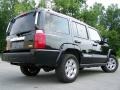 Black Clearcoat - Commander Limited 4x4 Photo No. 7