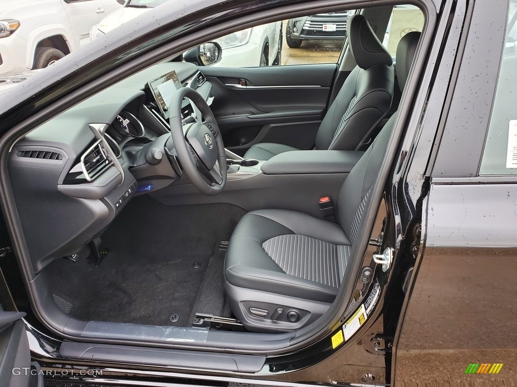 Black Interior 2021 Toyota Camry SE Nightshade Photo #139928319