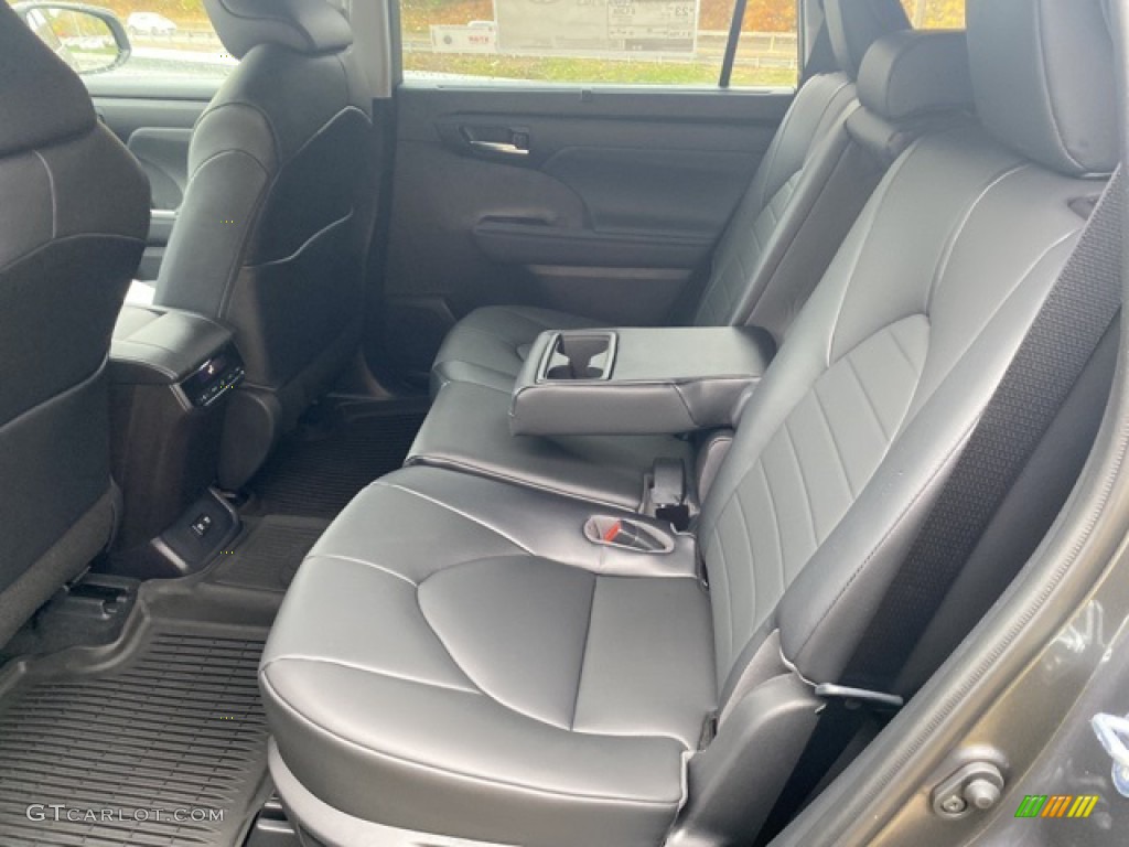 Black Interior 2021 Toyota Highlander XLE AWD Photo #139928998
