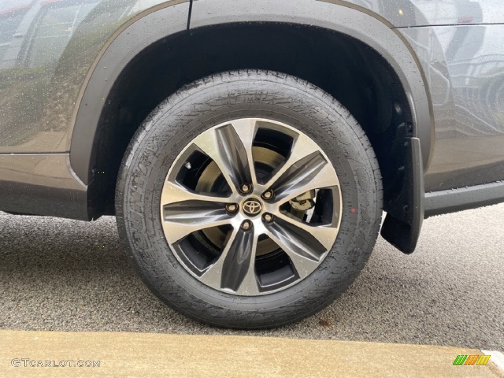 2021 Toyota Highlander XLE AWD Wheel Photo #139929067
