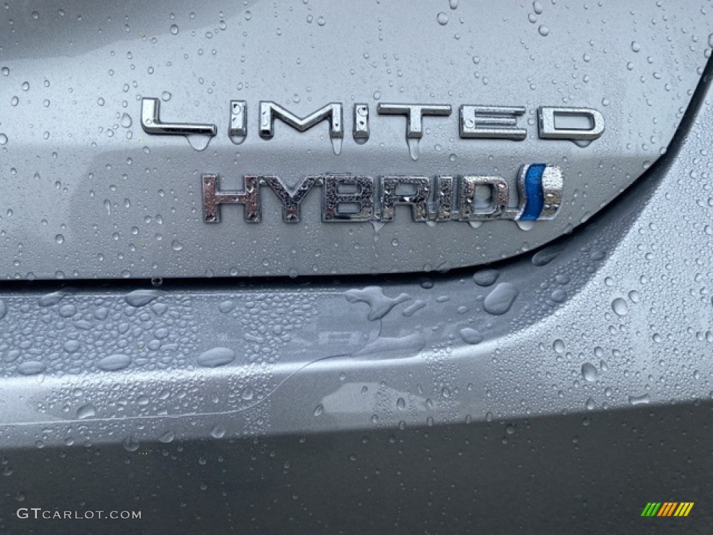 2021 Toyota Avalon Hybrid Limited Marks and Logos Photo #139930033