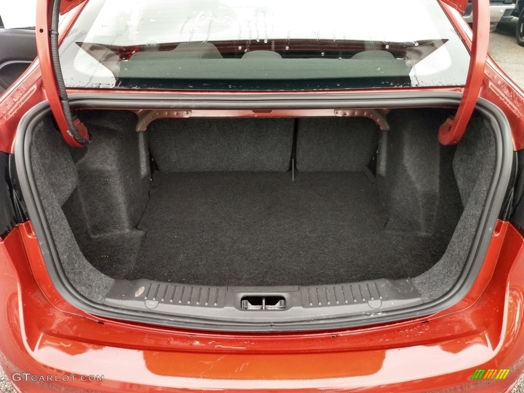 2018 Ford Fiesta SE Sedan Trunk Photos