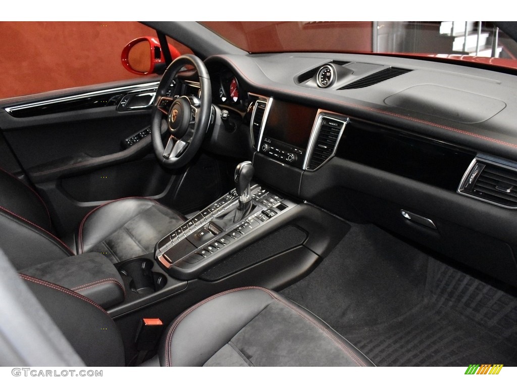 2017 Porsche Macan GTS Front Seat Photo #139932460